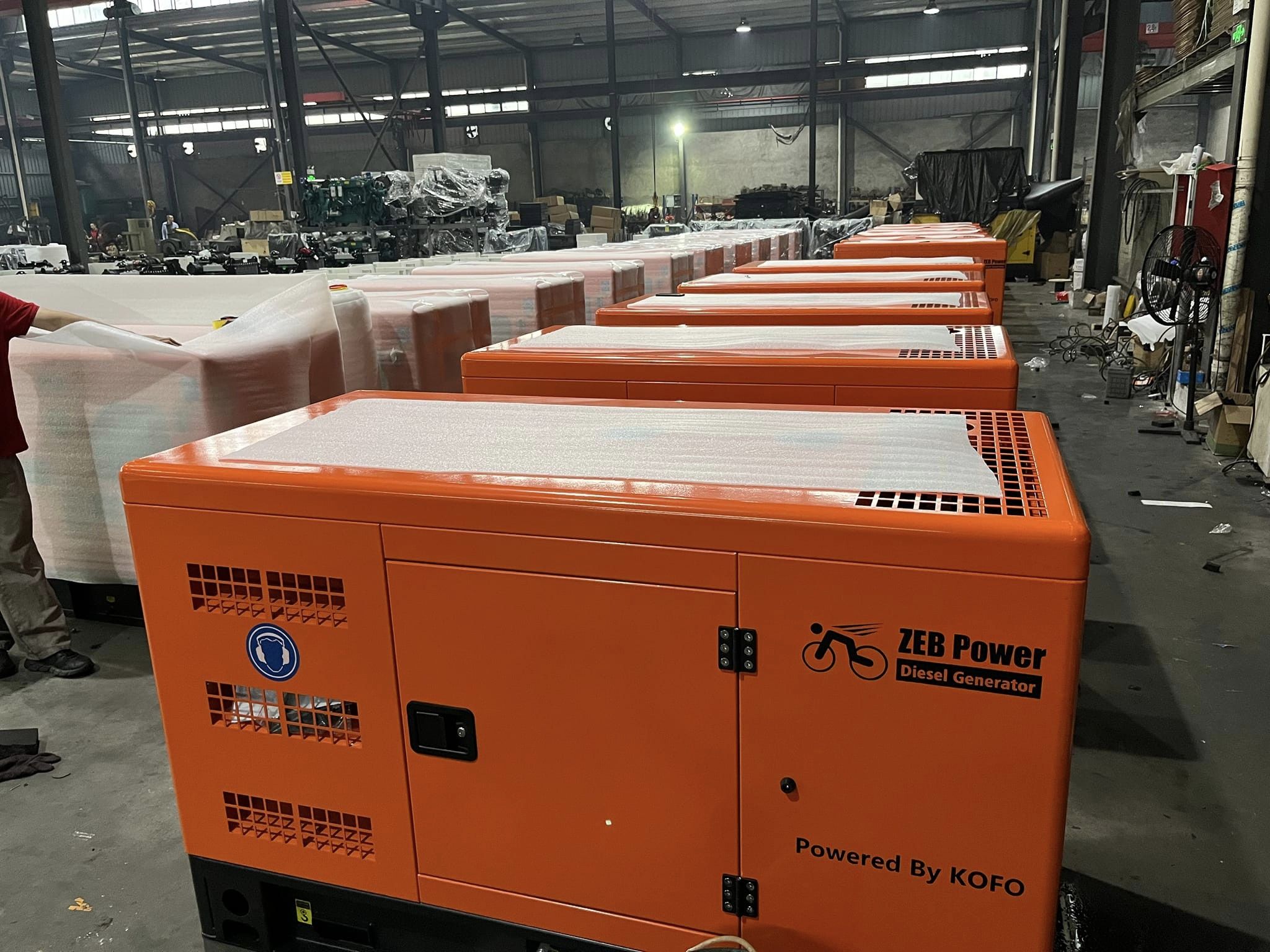 Générateurs diesel de type silencieux